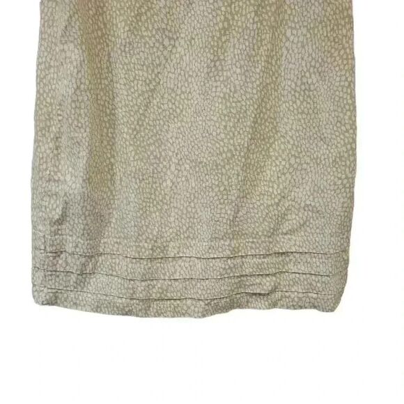 Nicole Miller Women's Green & White Floral Linen/Viscose V-Neck Short Sleeve Ple - Picture 12 of 14